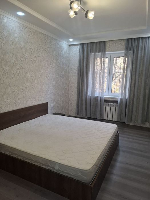 ПАРКЕНТСКИЙ м-в(Санора кафе, Уммон ресторан)! Риэлтор! Дешёвая цена!!!