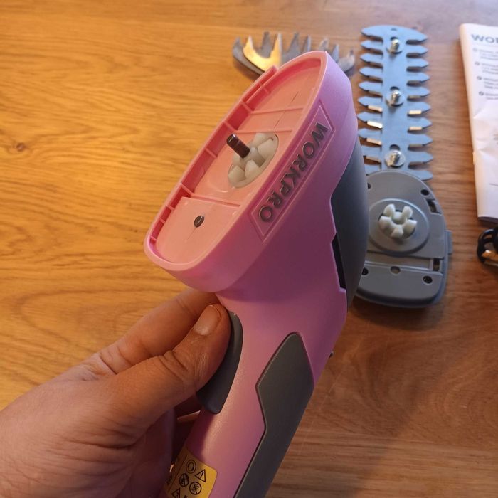 Aкумулаторна ножица за трева и храсти 2 в 1, 7.2V, 2000 mAh, 2 ножа