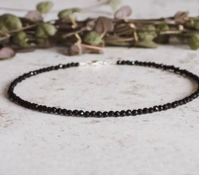 Защитна гривна черен турмалин