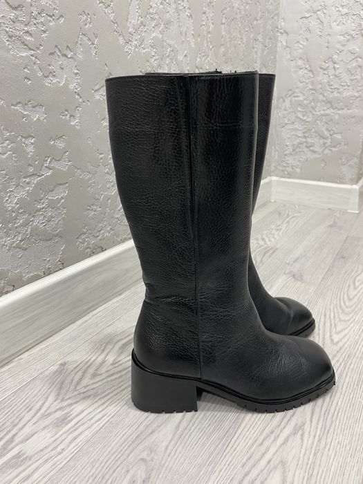 Зимние сапоги. Қыстық етік