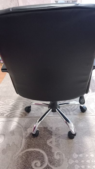 Scaun de birou în perfecta stare