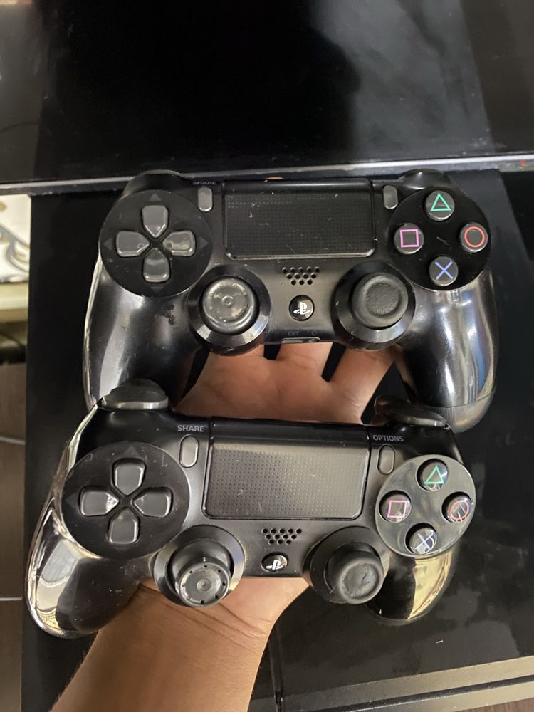 Ps4 в идеальном состояние 512г