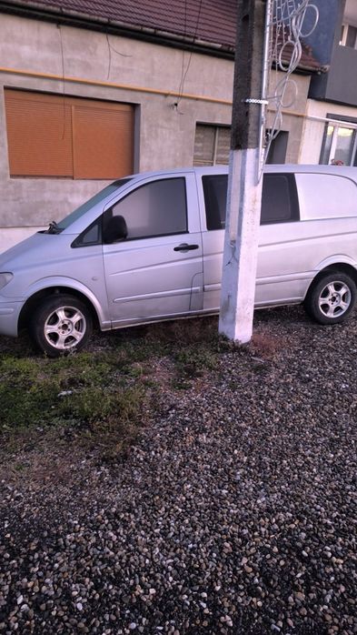 Vând Mercedes Vito 2004 6locuri sau schimb cu schela metalica/popi