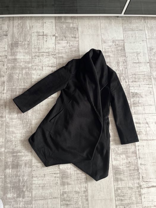 Дамско черно палто