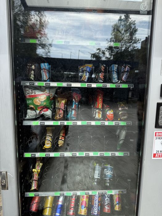 Хладилна машина/Вендинг машина за храни и напитки