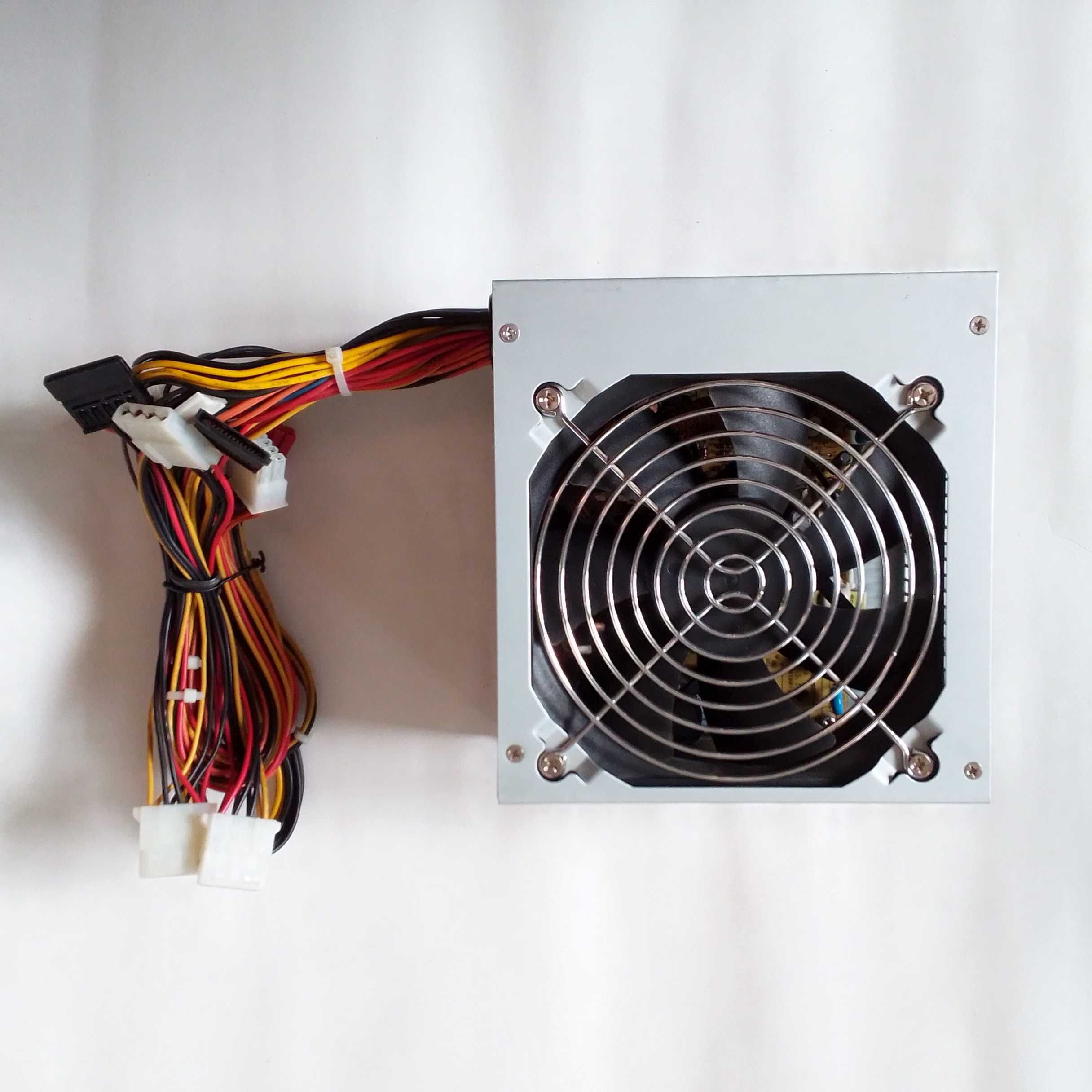 Блок питания HuntKey 400w.8pin.