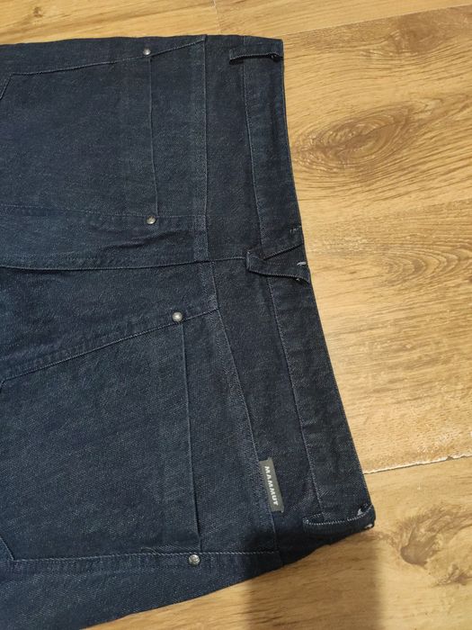 Blugi damă Mammut marimea 40 (M)