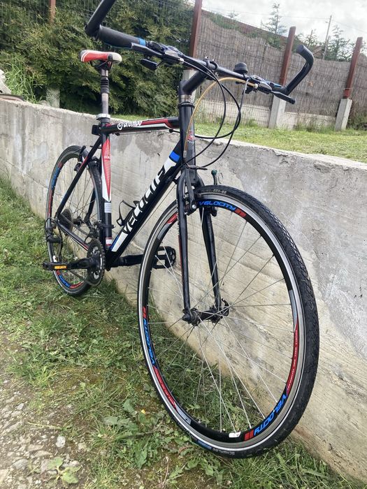 Vand bicicleta semicursiera roti de 28 Velocity