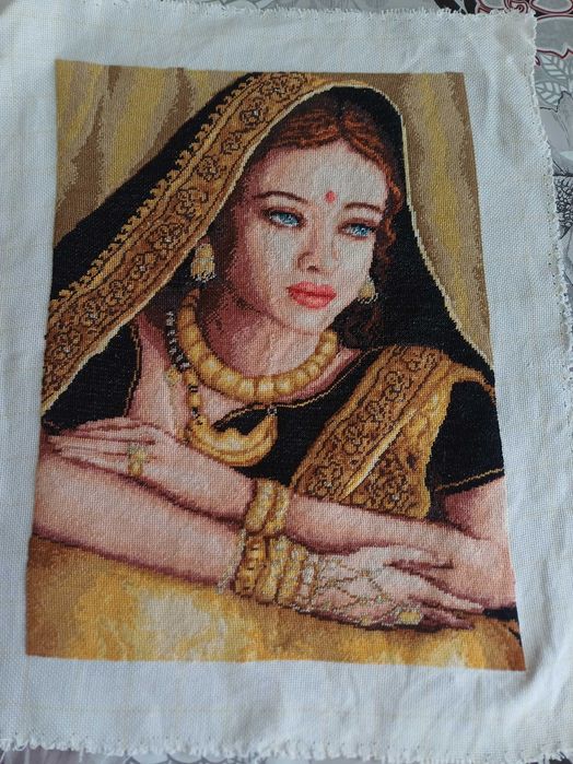 Гоблени принцеса Сиси, индийска девойка, есенен пейзаж и др