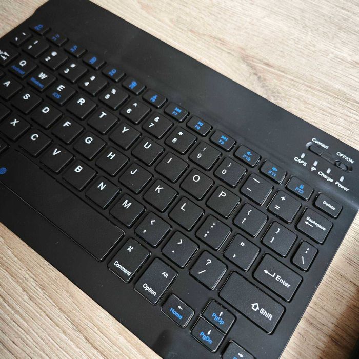 Безжична Bluetooth клавиатура + мишка - комплект за таблет