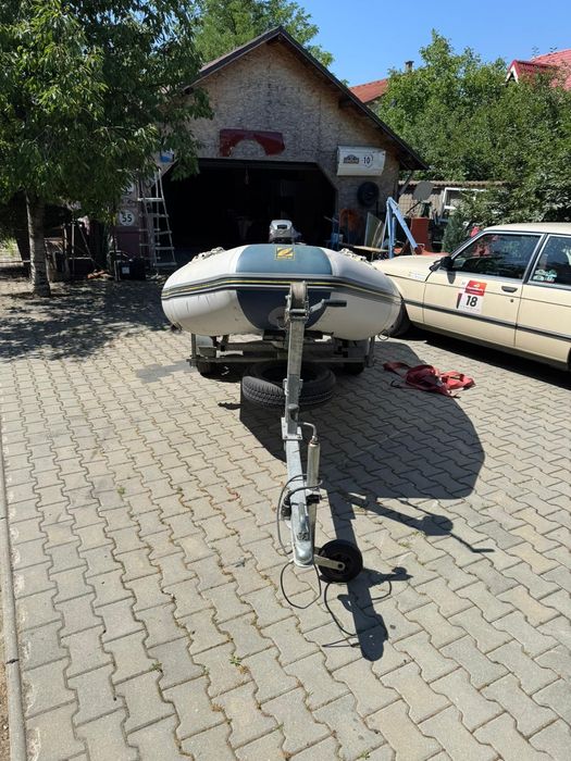 Vand barca cu peridoc