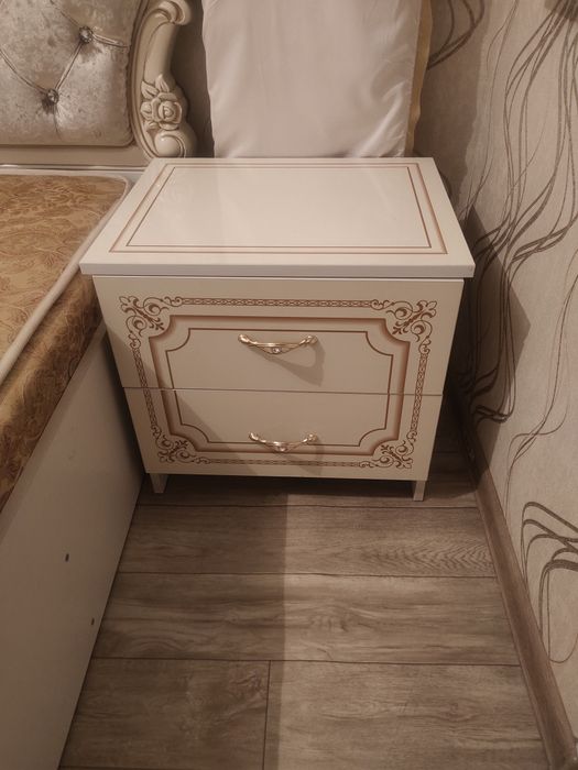 Спальни диван и2 тумба