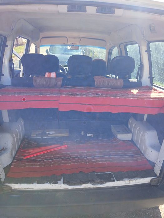 Vând Peugeot partnar