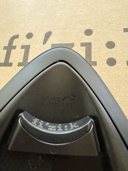 Sa Fizik Arione R1 open brate carbon ca si noua