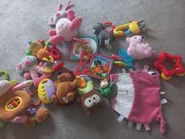 Сет с бебешки играчки