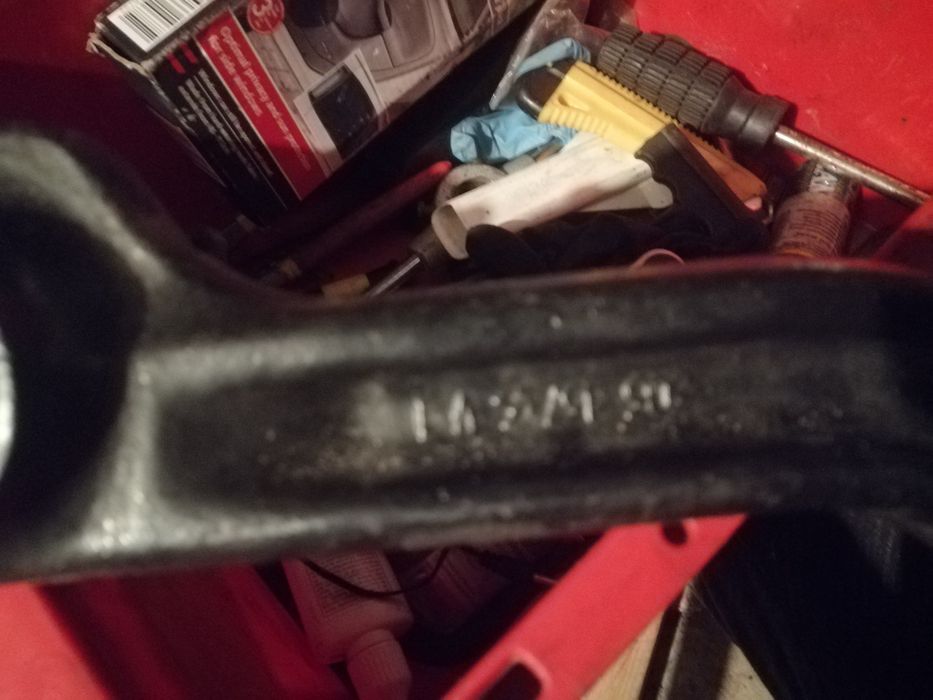 Vând cârlig remorcare BMW 1097190 de X5