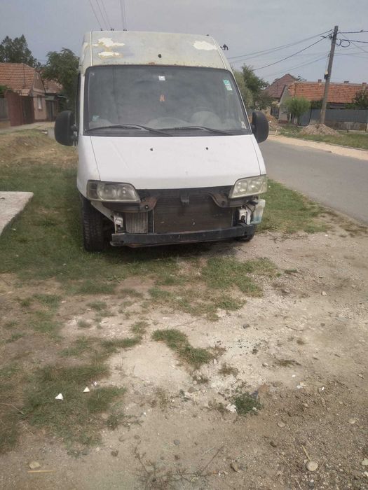Vand sau dezmembrez Fiat ducato 2006 2.8JTD