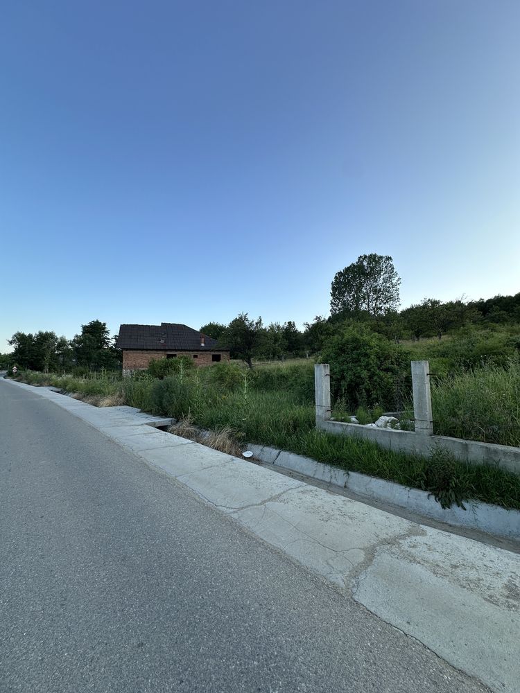 Teren de vanzare 2800 mp Valea Bradului Mihaesti