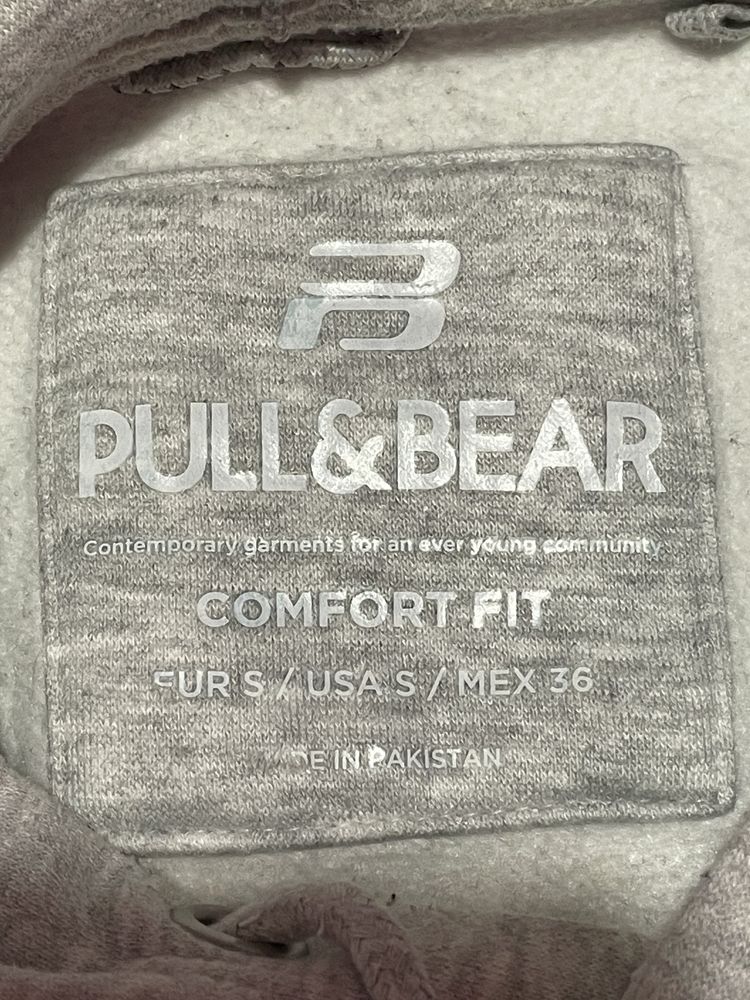 Суичъри  PULL & BEAR