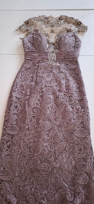 Длинное вечернее платье