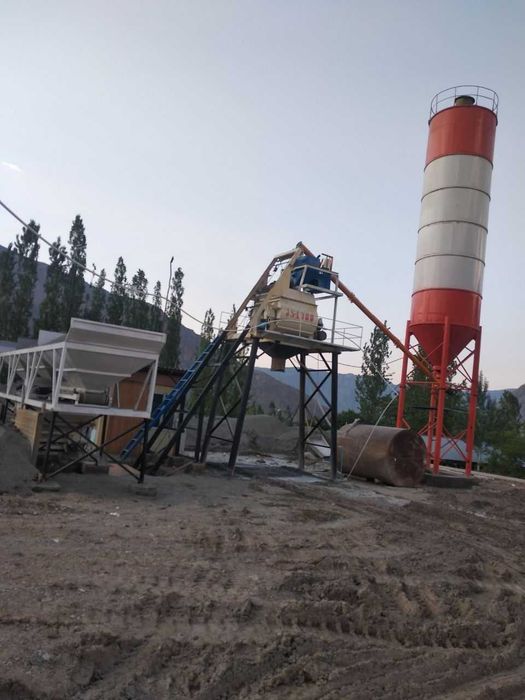 Ishlatilgan beton zavod HZS50