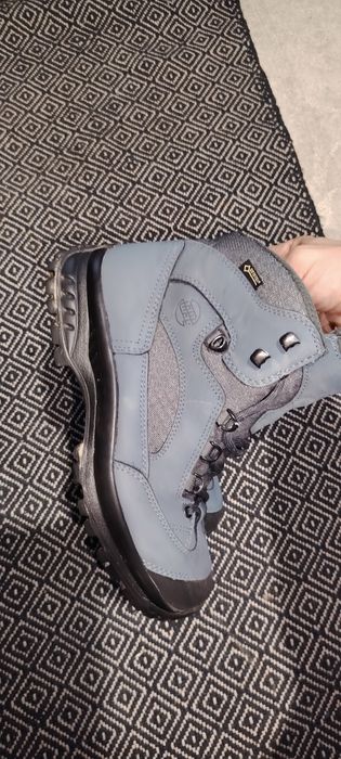 Туристически обувки висок клас gore-tex