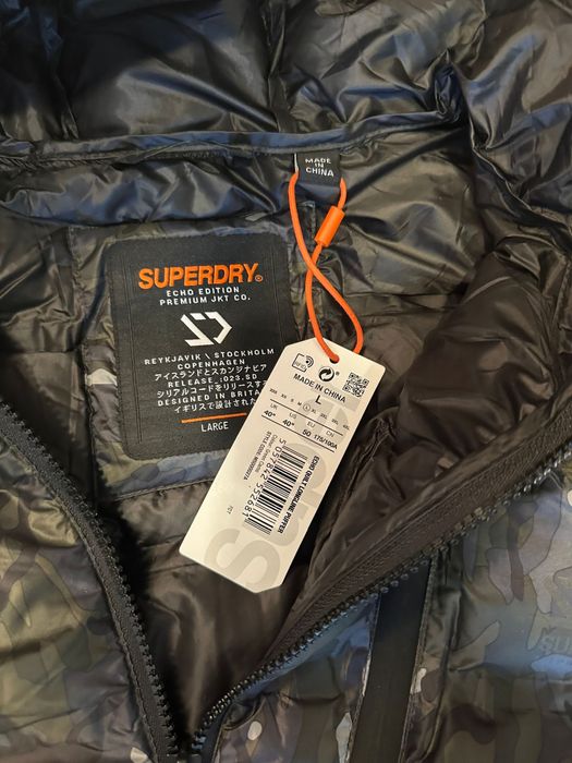 Geaca Lunga Superdry Noua