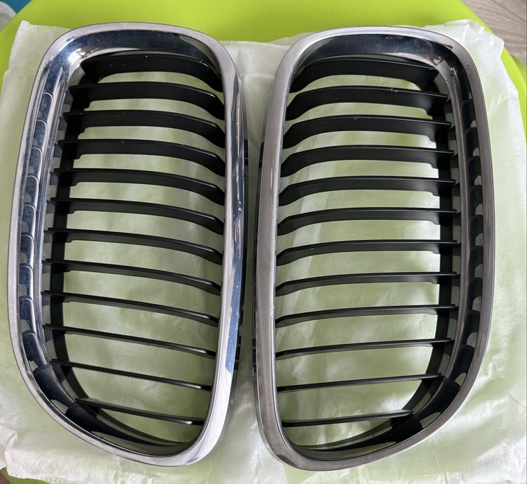 Grile Originale BMW E90/E91 LCI
