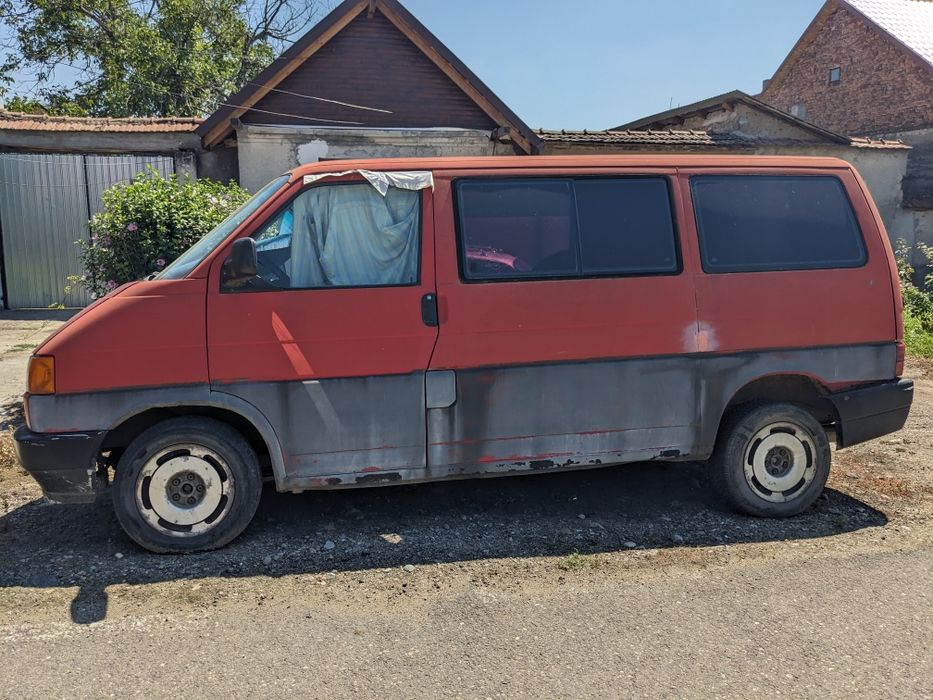 Vând Volkswagen Transporter T4