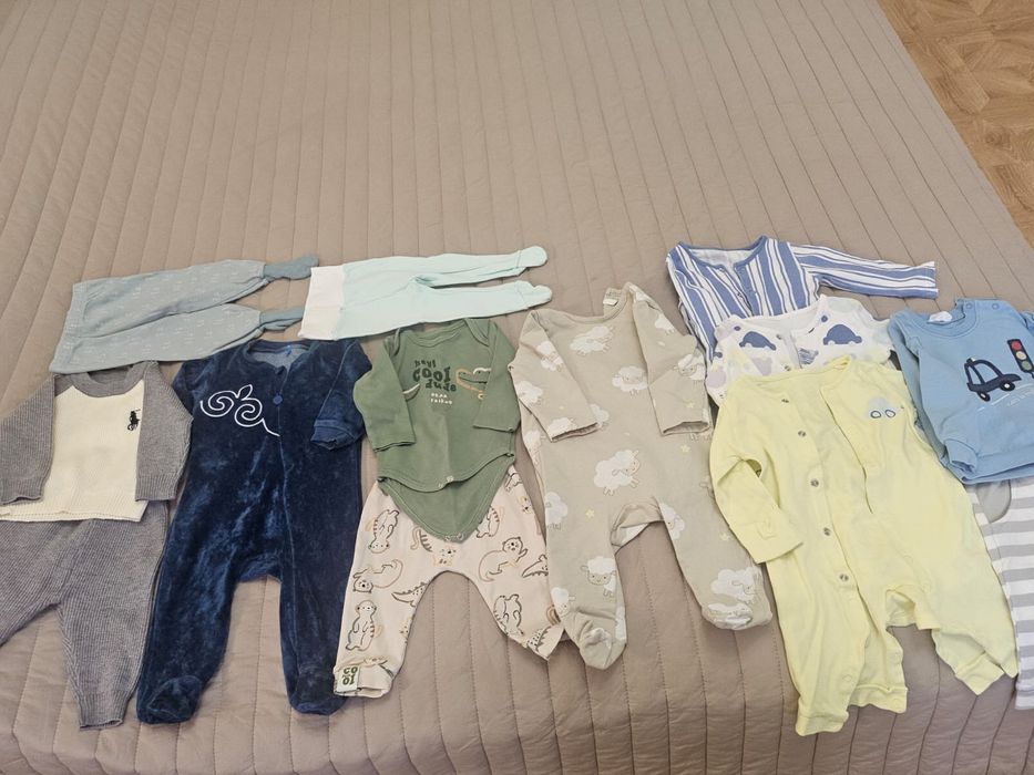 Одежда для мальчиков . В отличном состоянии