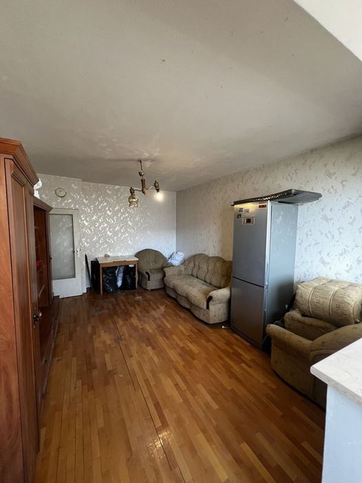 Двустаен апартамент за ремонт! ж.к. Връбница 1!