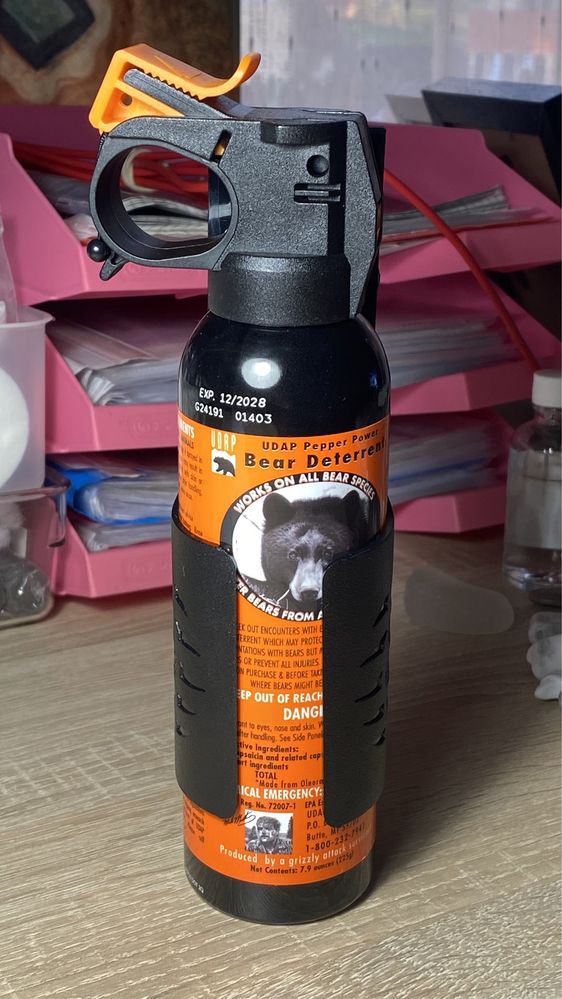 Spray autoaparare UDAP împotriva urșilor, fabricat in SUA, 225gr.