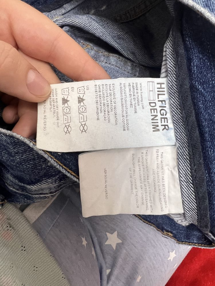 Blugi tommy hilfiger barbati