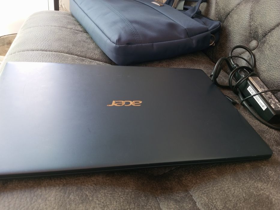 Acer swift 5 SF515-51T