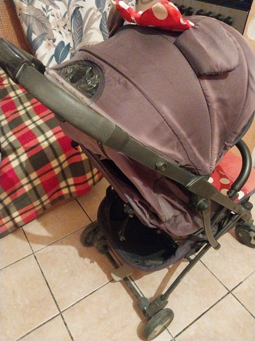 Коляска прогулочная