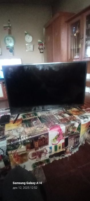 Продава телевизори