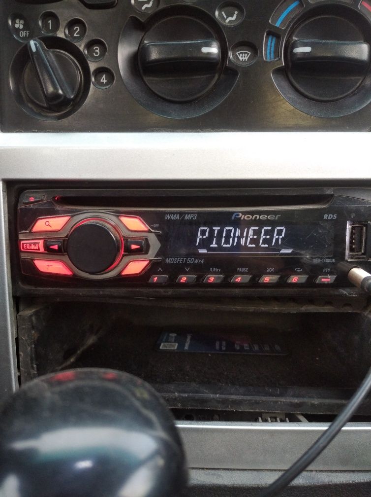 Pioneer Magnitola