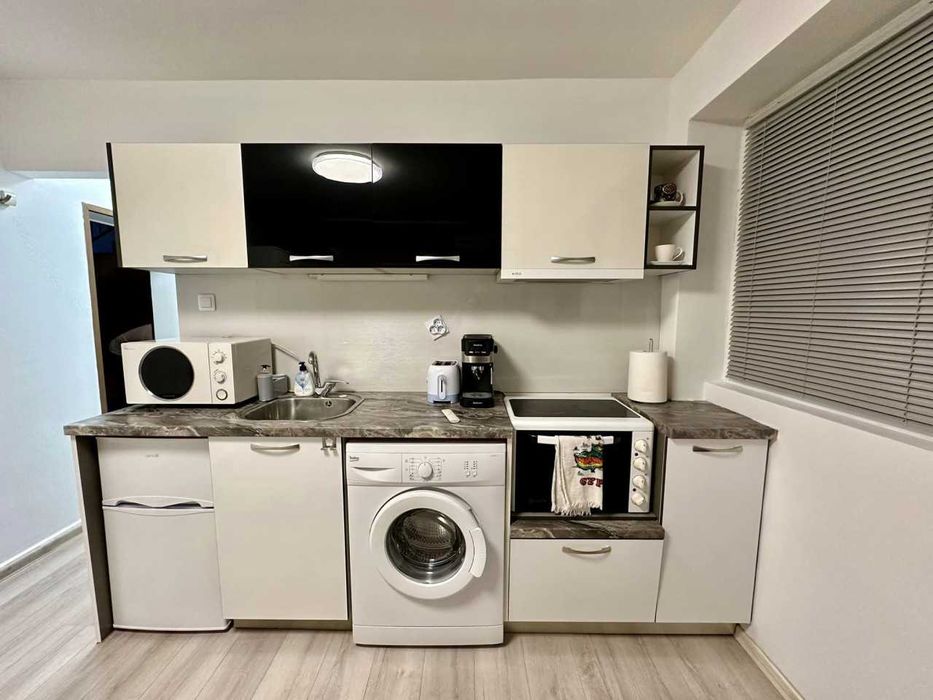 Дава се под наем Двустаен апартамент в Пловдив, Кючук Париж - 30 кв.м за 300 € - Снимка #4