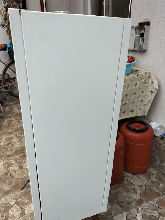 Vând centrala termica Motan