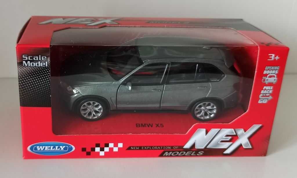 Macheta BMW X5 (F15) silver 2013 - Welly 1/36