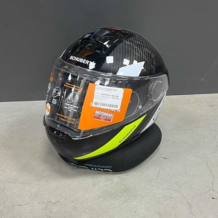 РАЗПРОДАЖБА Мото каска SCHUBERTH C4 PRO Carbon YELLOW - Код: 38031