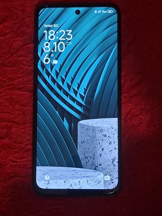 Продавам Xiaomi Redmi 13