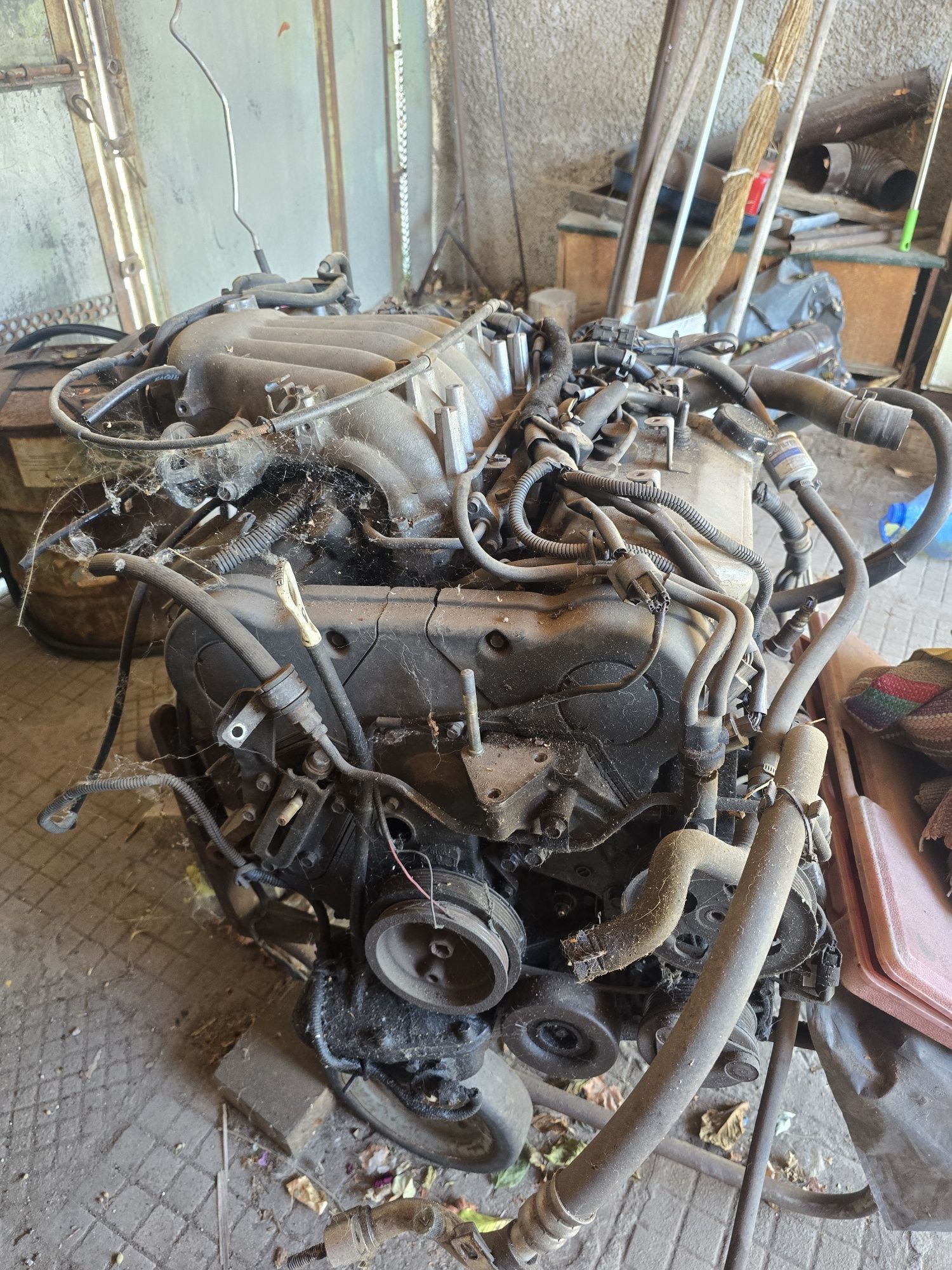 Двигател mitsubishi galant 2.5v6