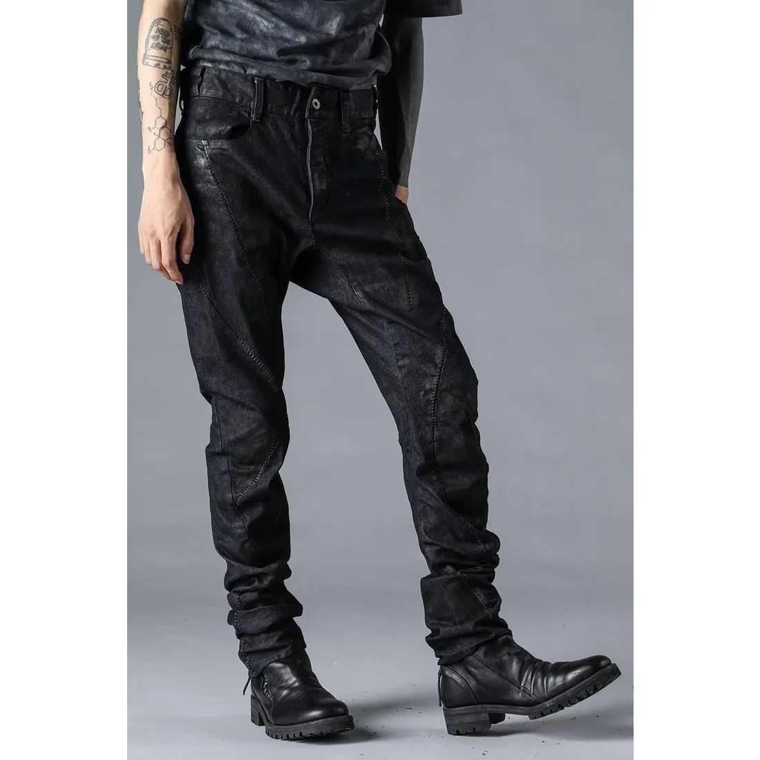 D.HYGEN
Denim Overlock Twist Curve Slim Pants - Made in Japan