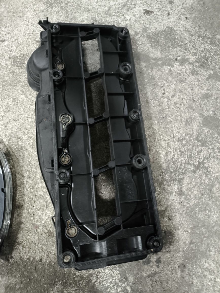Капак клапани за Audi 2.0tdi