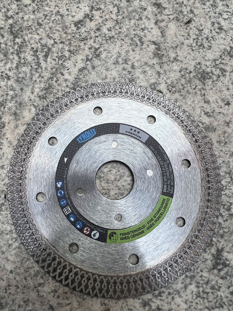 Vând disc tăiat gresie, faianța, ceramica Tyrolit.