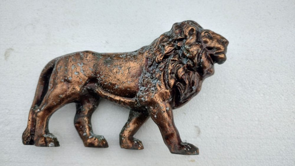 Statuetă leu din aluminiu vintage
