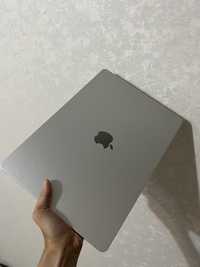 Macbook Air M2 15” (2022)