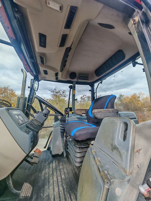 Tractor (Case) McCormick MC 95 cu încărcător frontal mailleux