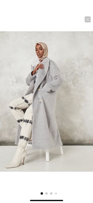 Сиво палто с вълна